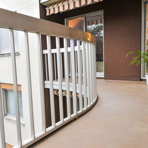 Béton ciré Mercadier sur balcon